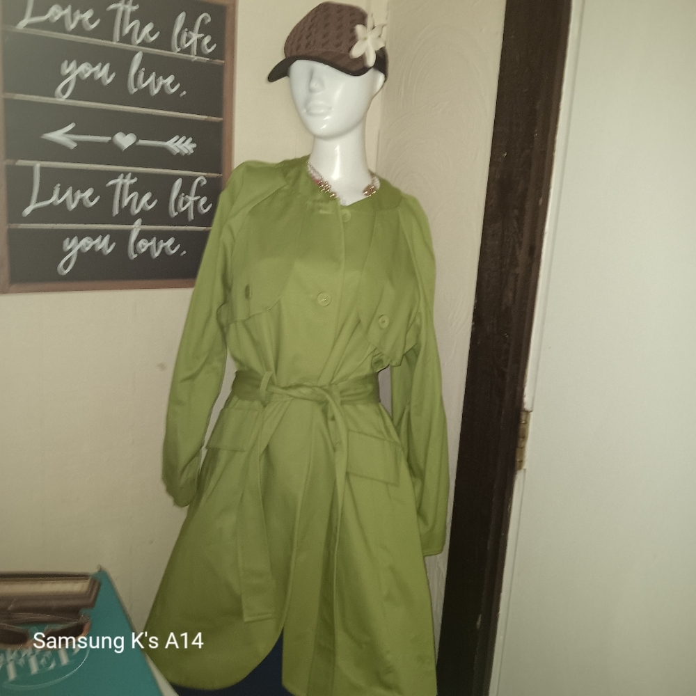 Simply Vera Vera Wang Green Trench Coat